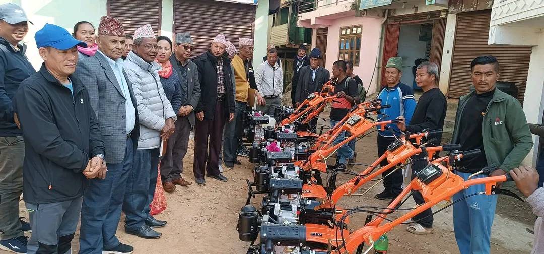 कृषि सामाग्री वितरण