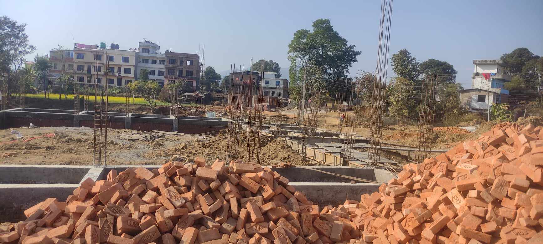 सडक, सभाहल,पार्क र  वसपार्क, निर्माण हुदै