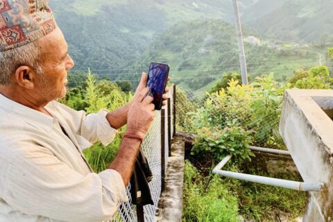 मोवाइलबाटै पानी वन्द र खोल्न मिल्ने प्रविधिको प्रयोग