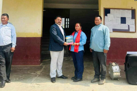 ४२ बर्षिय थापा ८ कक्षामा भर्ना