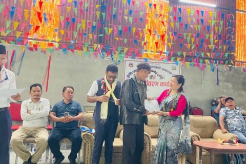 धार्चेमा किसानलाई उत्पादनमा अनुदान